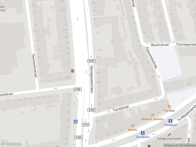 Ambulance met grote spoed naar de Henegouwerlaan in Rotterdam