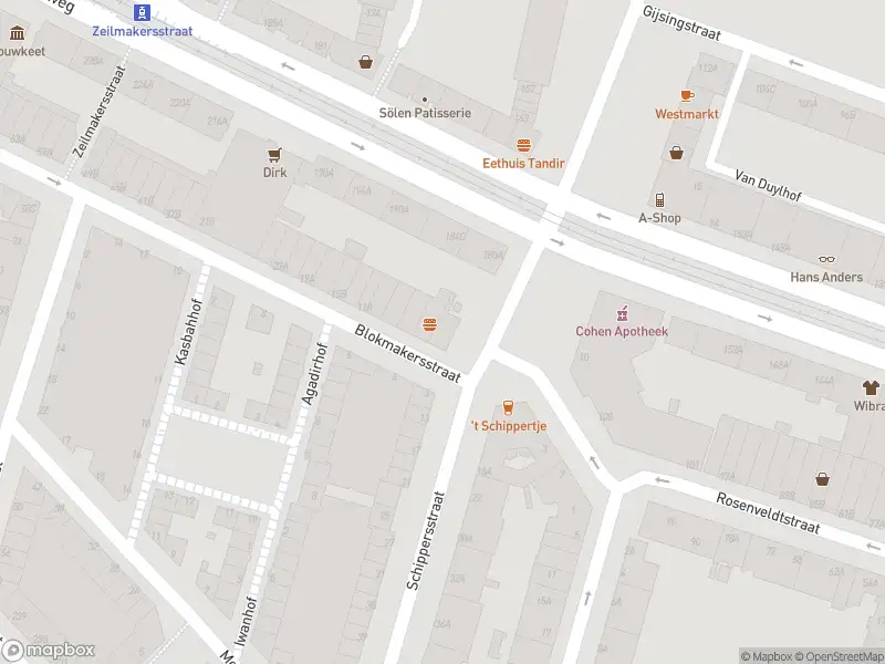 Ambulance met grote spoed naar de Schippersstraat in Rotterdam