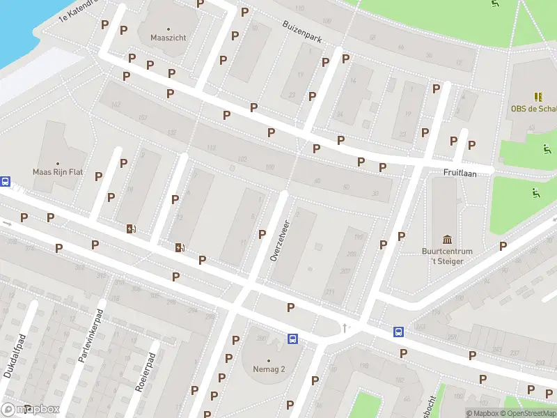 Ambulance met gepaste spoed naar de Overzetveer in Rotterdam