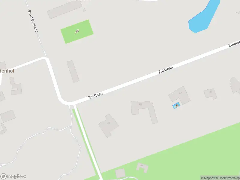 Ambulance met grote spoed naar de Zuidlaan in Bentveld