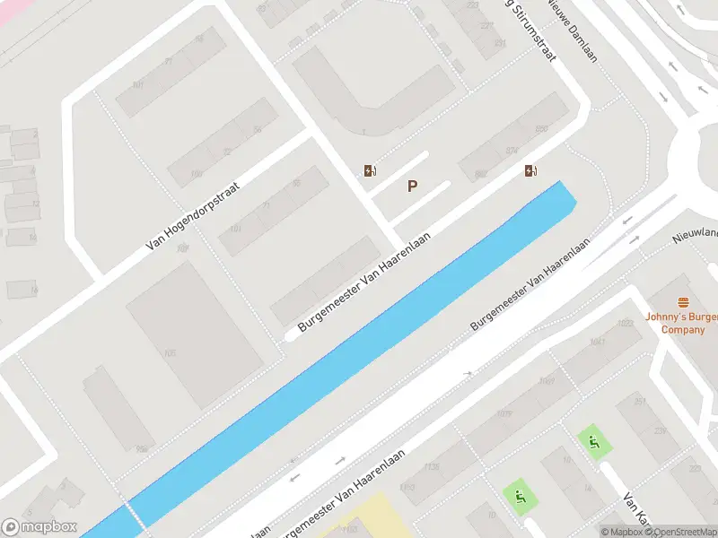 Ambulance met gepaste spoed naar de Burgemeester Van Haarenlaan in Schiedam