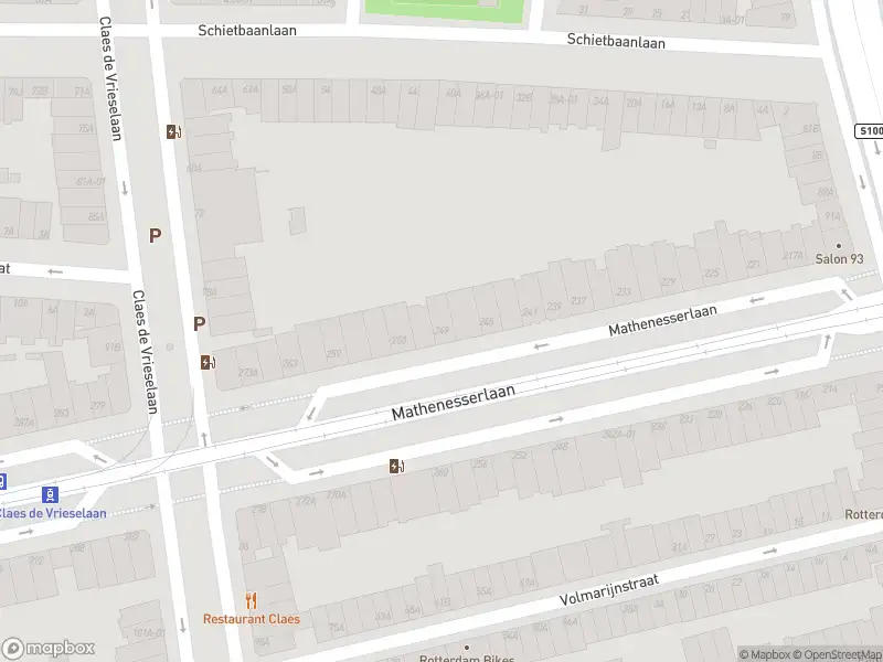 Ambulance met grote spoed naar de Mathenesserlaan in Rotterdam