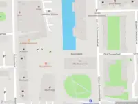 Ambulance met grote spoed naar de Nolensstraat in Amsterdam