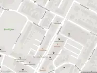 Ambulance met grote spoed naar de Dam in Alblasserdam