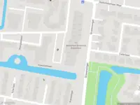 Ambulance met gepaste spoed naar de Vijverlaan in Dordrecht