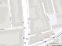 Ambulance met grote spoed naar de Henegouwerlaan in Rotterdam