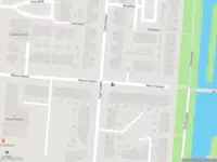 Ambulance met gepaste spoed naar de Cypruslaan in Rotterdam