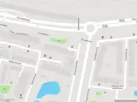 Ambulance met grote spoed naar de Dr. Zamenhofstraat in Schiedam