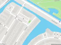 Ambulance met gepaste spoed naar de Topaaslaan in Rhoon