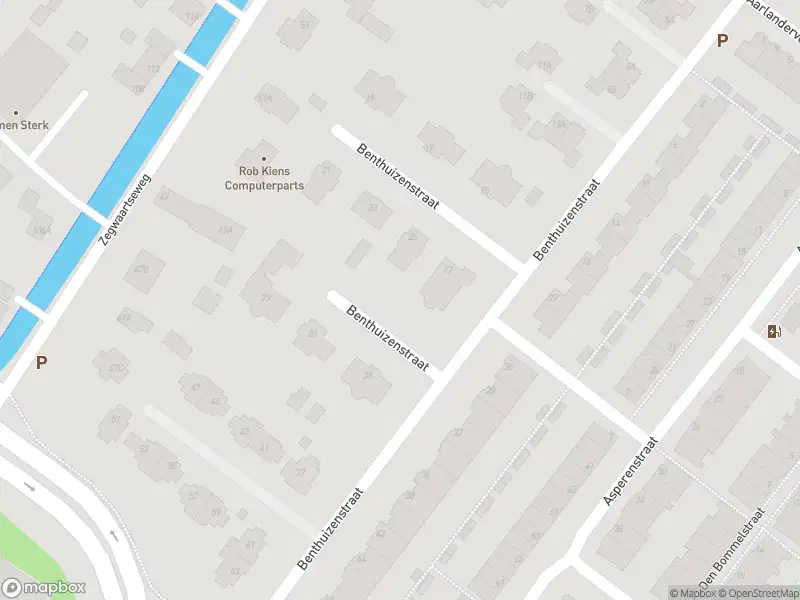 Ambulance met grote spoed naar de Benthuizenstraat in Zoetermeer