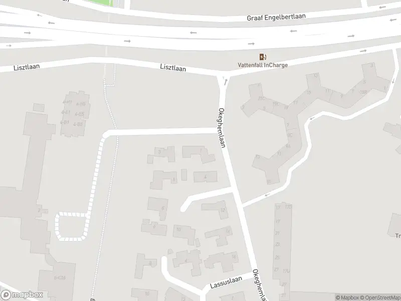 Brandweer met gepaste spoed naar de Valeriusstraat in Breda vanwege een buitenbrand