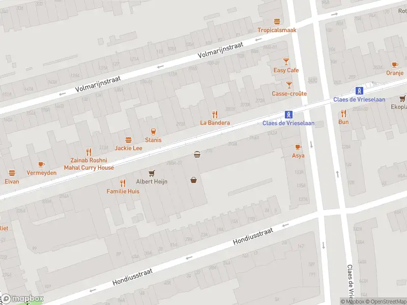 Ambulance met grote spoed naar de Nieuwe Binnenweg in Rotterdam