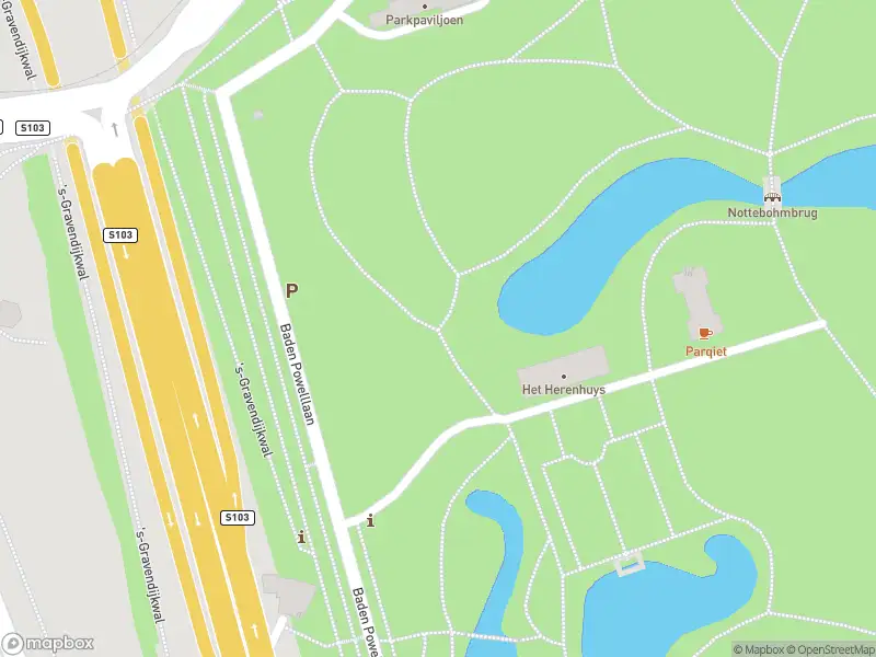 Ambulance met grote spoed naar de Baden Powelllaan in Rotterdam