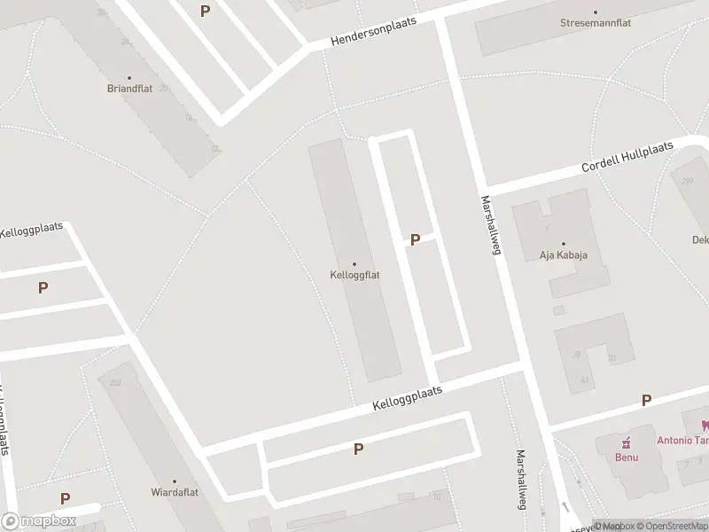 Ambulance met grote spoed naar de Kelloggplaats in Rotterdam