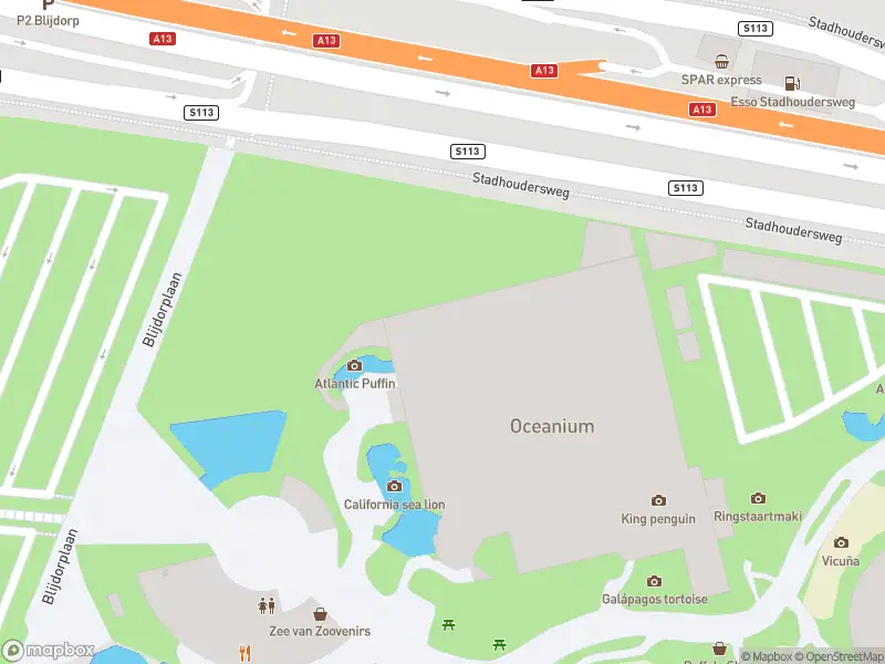 Ambulance met gepaste spoed naar de Stadhoudersweg in Rotterdam