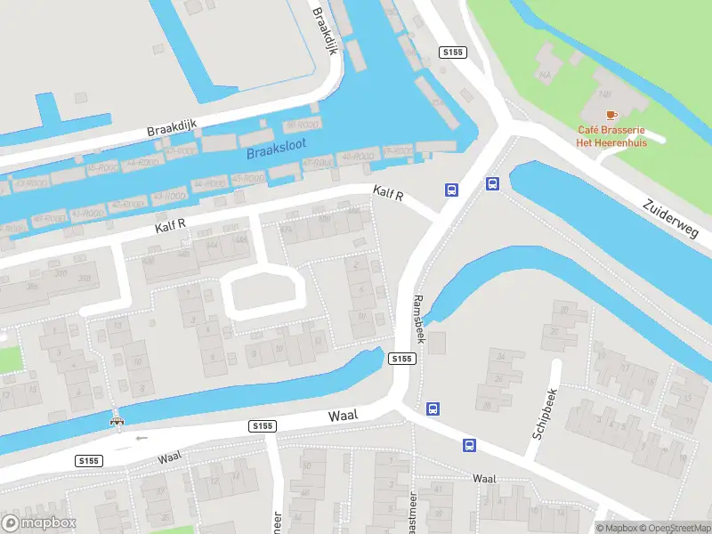 Ambulance met gepaste spoed naar de Ramsbeek in Zaandam