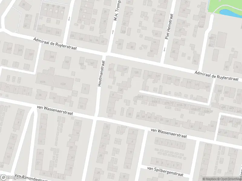 Ambulance met gepaste spoed naar de Houtmanstraat in Oud-Beijerland