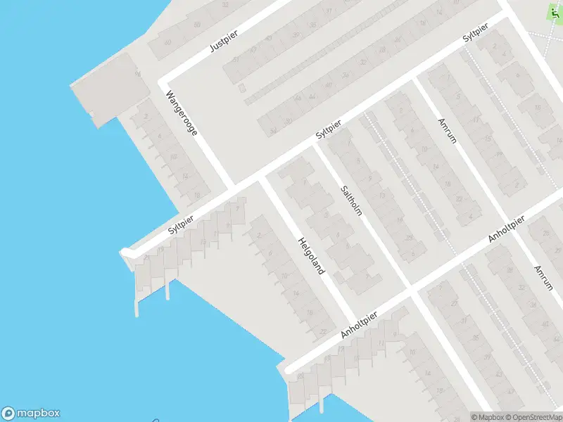 Brandweer met grote spoed naar de Helgoland in Zaandam vanwege personen te water