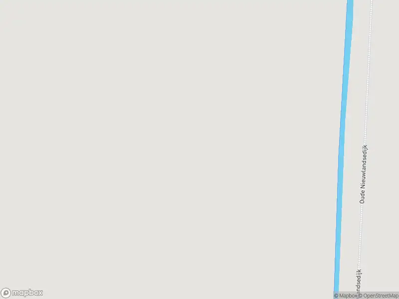 Ambulance met gepaste spoed naar de Oude Nieuwlandsedijk in Goudswaard