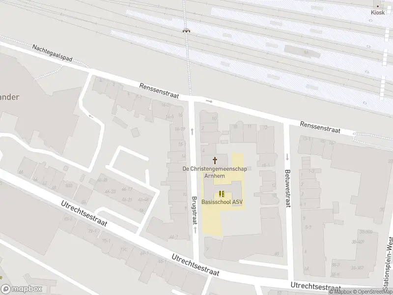 Brandweer met grote spoed naar de Brugstraat in Arnhem vanwege gebouwbrand