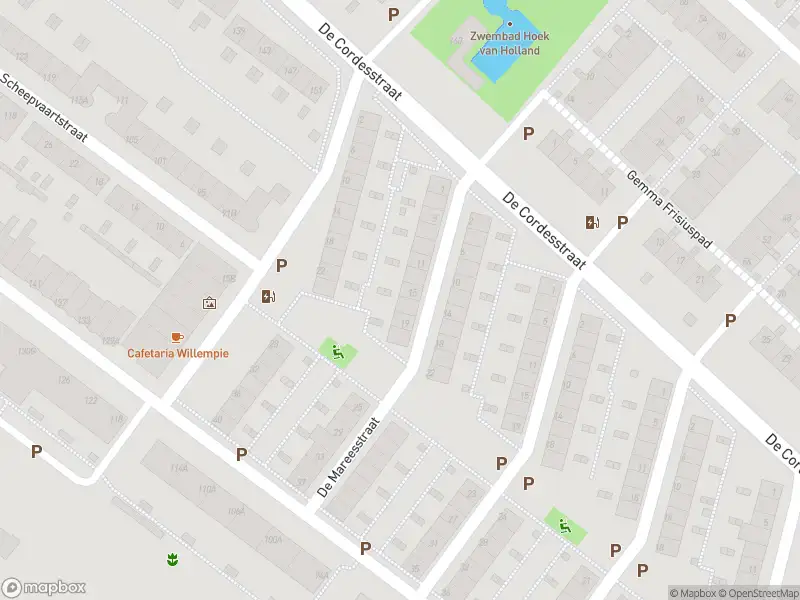 Ambulance met grote spoed naar de De Mareesstraat in Hoek van Holland