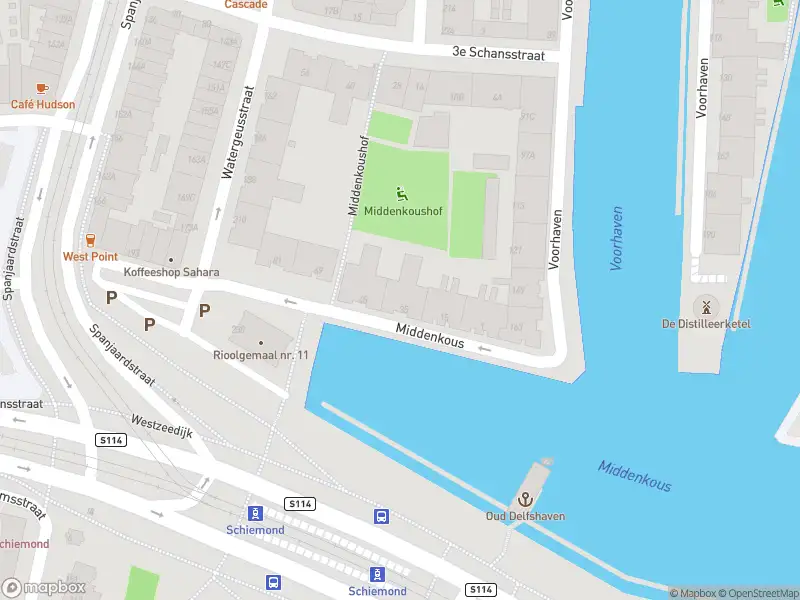 Ambulance met grote spoed naar de Voorhaven in Rotterdam