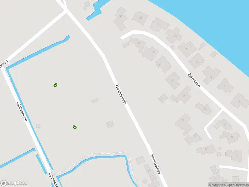 Brandweer met grote spoed naar de Maasdijk in Zwartewaal vanwege een buitenbrand