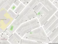 Ambulance met grote spoed naar de Dr. Weitjenslaan in Poeldijk