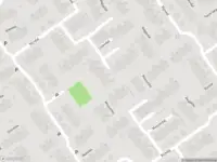 Ambulance met grote spoed naar de Lippedal in Capelle aan den IJssel