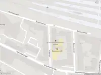 Brandweer met grote spoed naar de Brugstraat in Arnhem vanwege gebouwbrand