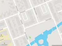 Ambulance met grote spoed naar de Zoutweide in Hellevoetsluis