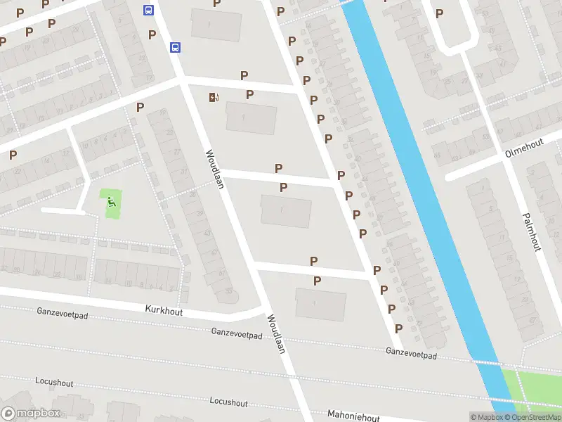 Ambulance met grote spoed naar de Iepehout in Zoetermeer