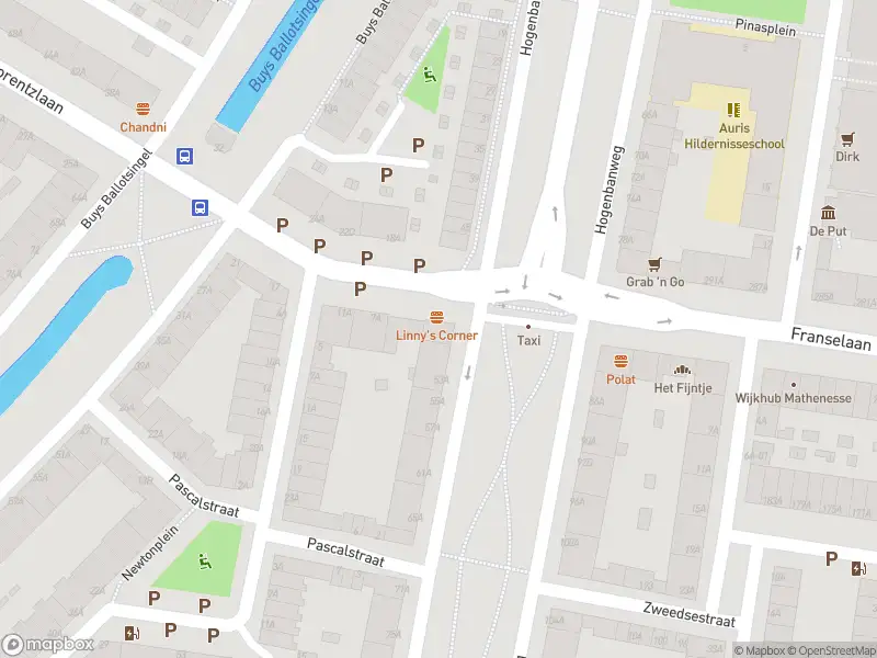 Ambulance met gepaste spoed naar de Hogenbanweg in Schiedam