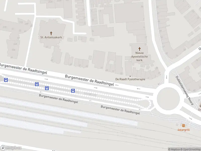 Ambulance met grote spoed naar de Burgemeester de Raadtsingel in Dordrecht