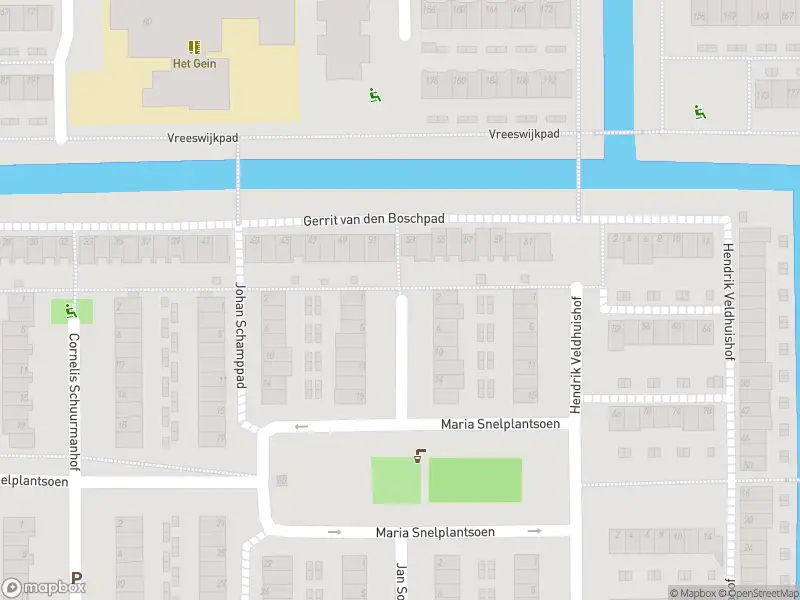 Ambulance met grote spoed naar de Pieter van der Meulenhof in Amsterdam