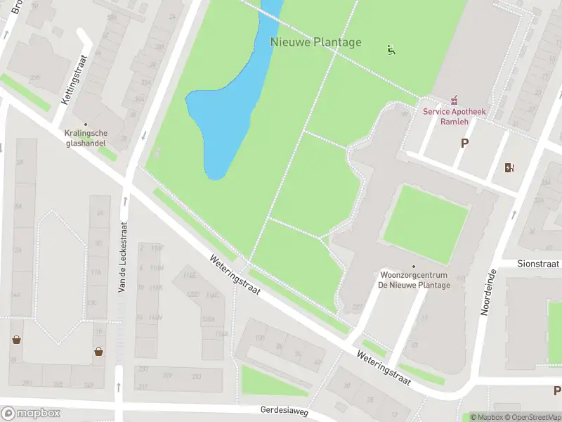 Ambulance met gepaste spoed naar de Weteringstraat in Rotterdam