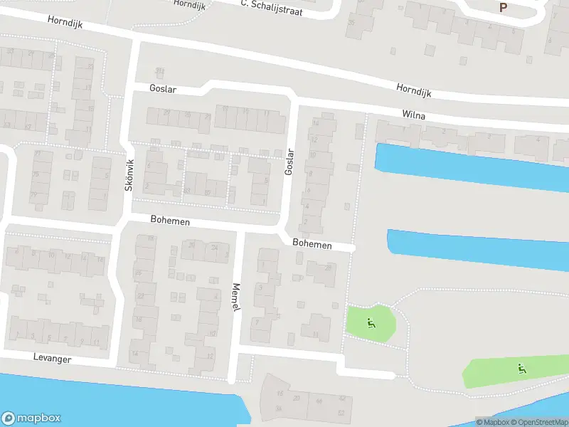 Ambulance met grote spoed naar de Goslar in Leerdam