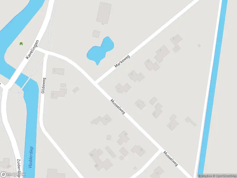 Brandweer met grote spoed naar de Musselweg in Valthermond vanwege personen te water