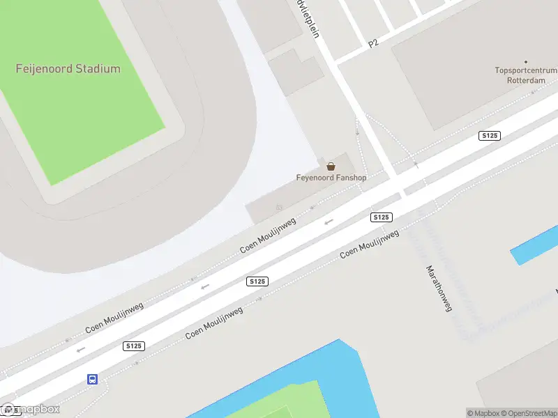 Politie naar de Coen Moulijnweg in Rotterdam vanwege ongeval met letsel