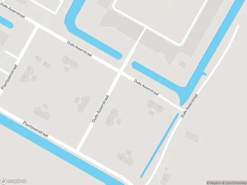 Brandweer met grote spoed naar de Oude Asserstraat in Veenhuizen