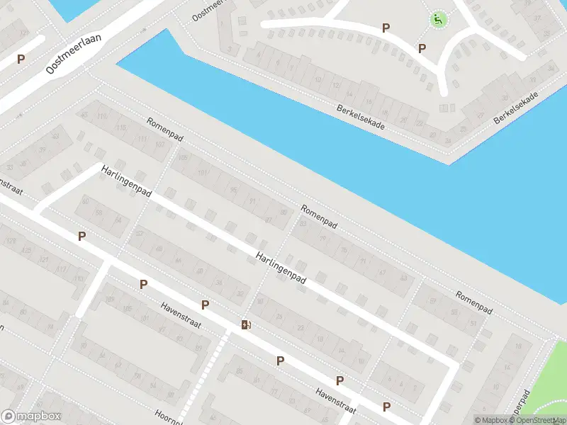 Ambulance met grote spoed naar de Romenpad in Berkel en Rodenrijs