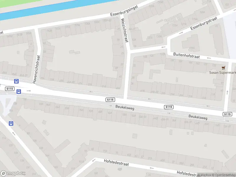 Ambulance met grote spoed naar de Beukelsweg in Rotterdam