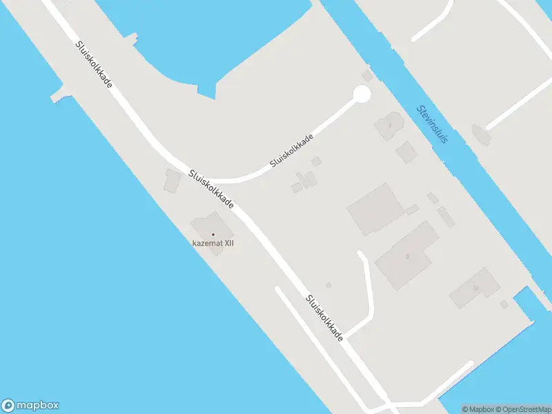 Brandweer met gepaste spoed naar de Sluiskolkkade in Den Oever