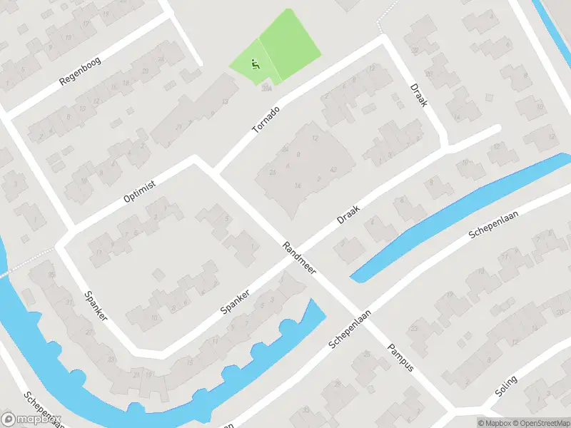 Ambulance met grote spoed naar de Randmeer in Medemblik