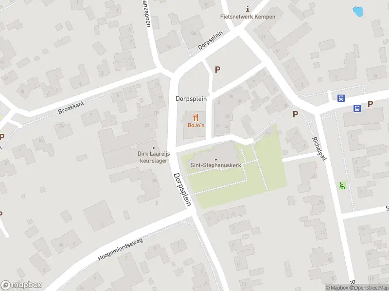 Brandweer met grote spoed naar de Dorpsplein in Lage Mierde vanwege gebouwbrand