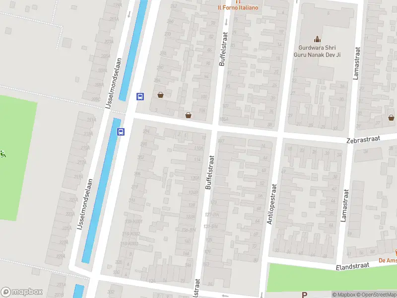 Ambulance met grote spoed naar de Buffelstraat in Rotterdam