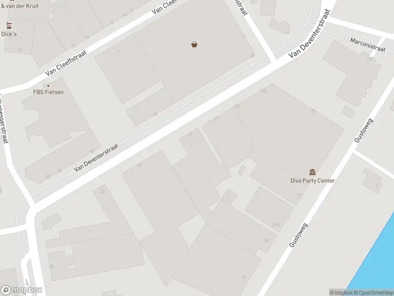 Politie naar de Van Deventerstraat in Rotterdam