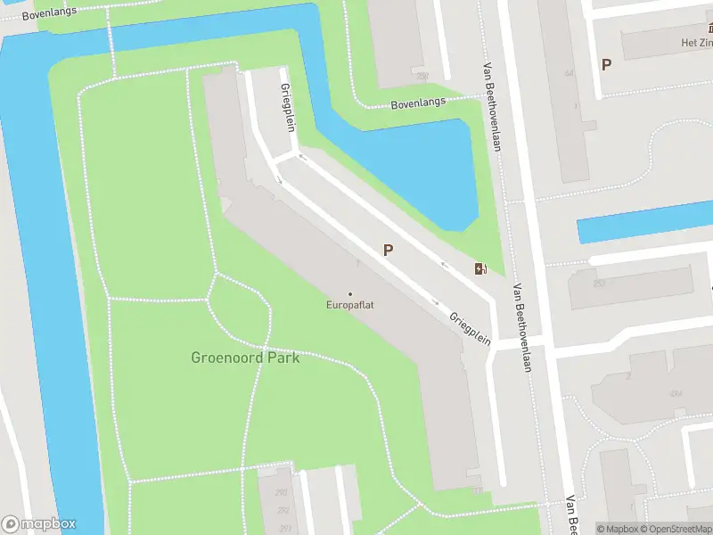 Ambulance met grote spoed naar de Griegplein in Schiedam