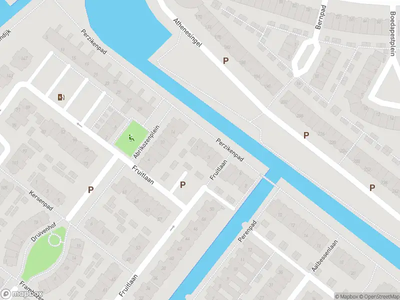 Ambulance met grote spoed naar de Perzikenpad in Wateringen