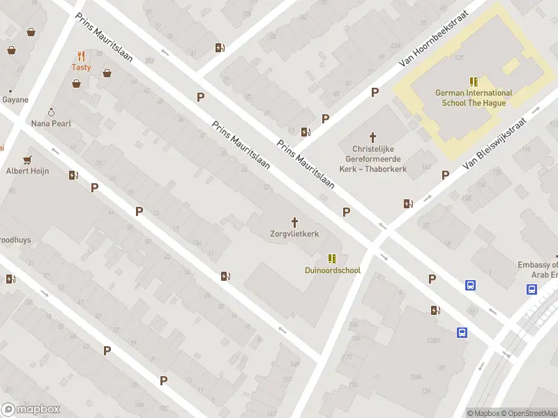 Ambulance met grote spoed naar de Van Beuningenstraat in 's-Gravenhage